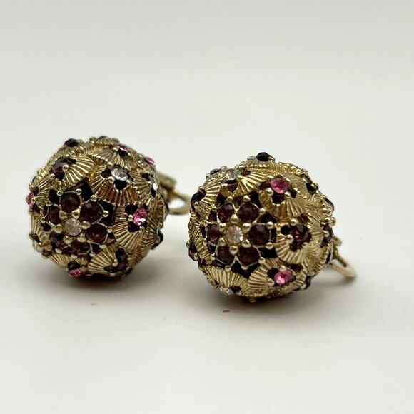 Vintage Ciner Gold Tone Domed Clip On Earrings Pink Rhinestone Cluster Signed - Picture 1 of 13